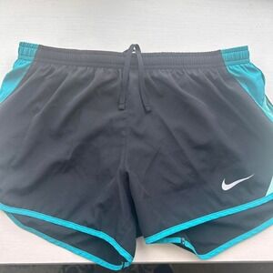 Women's real/black Nike Running shorts Medium dri fit EUC